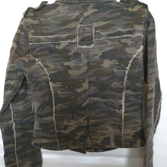 Aeropostale Camoflauge Jacket - Picture 3 of 3